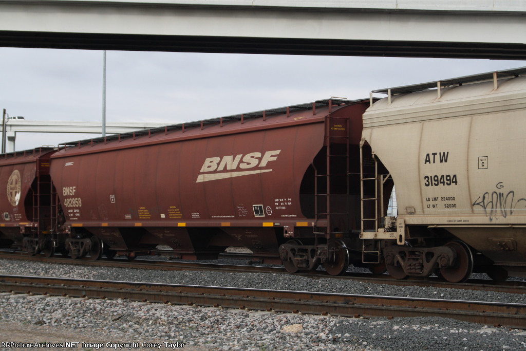 BNSF 482858